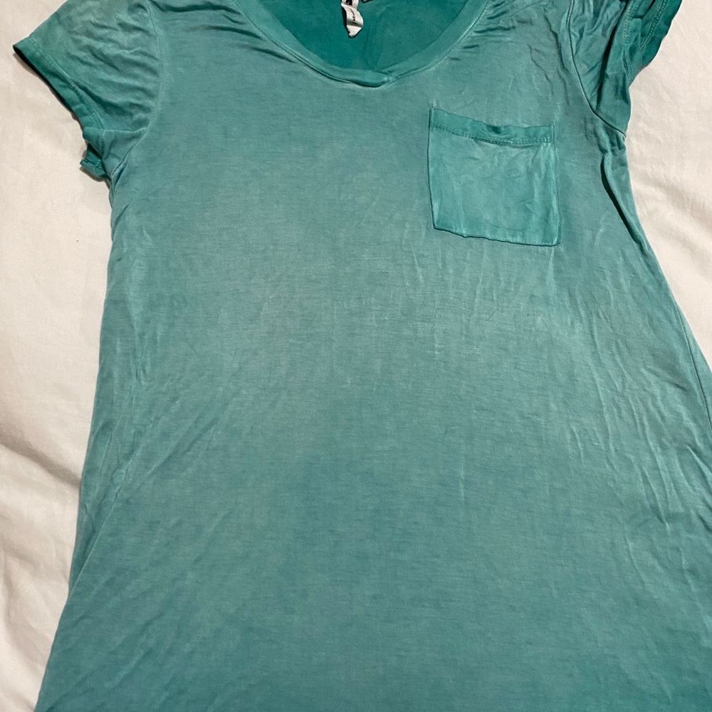 Blue tee - Picture 3 of 3